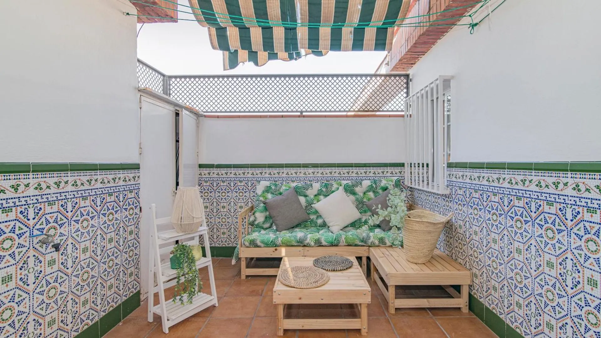 Atico Trucha Retreat Con Terraza Apartment Granada